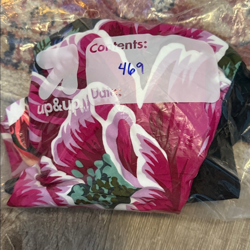 NEW! Kona Sol Floral One Piece Floral Swimsuit Size Small - Picture 9 of 9